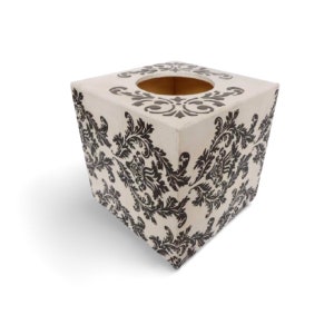 Puede incluir: Tapa de caja de pañuelos de papel blanca con un patrón damasco negro.