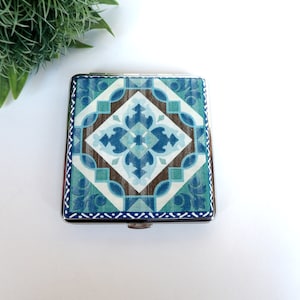 Estuche para cigarrillos con diseño de azulejos azules, estuche para cigarrillos de tamaño normal, accesorio para fumar, estuche para tarjetas de presentación para mujeres, billetera para cigarrillos, bolso tipo mochila