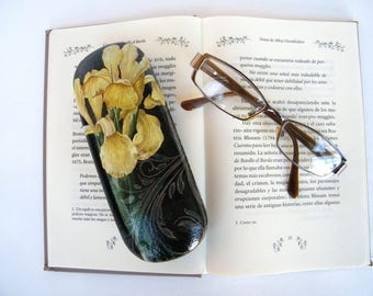 Iris Hard eyeglasses case, glasses protector, women spectacle case, reading glasses holder, bag and purse item , OOAK gift for mom, sister