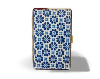 Étui à cigarettes Mediterranean Tiles, boîte à cigarettes mince des années 100, motif bleu blanc, motif floral, porte-cartes de visite, cadeau élégant pour elle