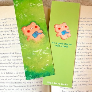 Marque-page ours faisant la sieste • Cadeau mignon pour les amoureux des livres • Cadeau Kawaii • Design esthétique • Recto verso • 2 x 15 cm