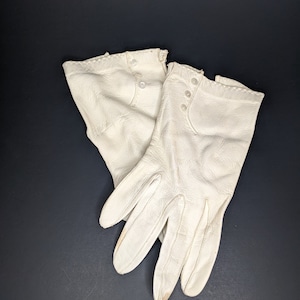 Vintage Ladies Leather Formal Gloves
