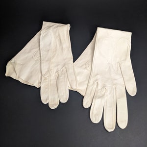 Vintage Ladies Leather Formal Gloves with Decorative Design size 6 1/4