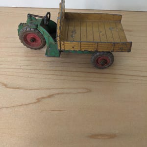 DINKY TOYS N°27C MOTORCART (Gebraucht) in Ipsach für CHF 29 - mit