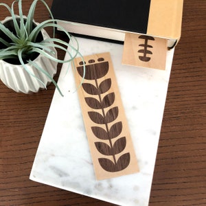 Make Wooden Bookmarks: How to Cut Wood Veneer on a Cricut