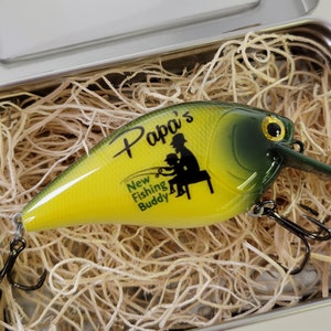 New Baby Announcement gift for Papa - Papa to be custom fishing lure  - Papa's New Fishing Buddy Gift - Personalized Fishing Lure for Papa