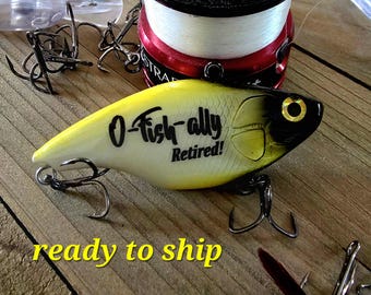 Retirement Fishing Lure – In Stock Personalized Keepsake, O-Fish-ally Retired Gift