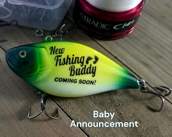 Baby Reveal Gift for Fisherman – Personalized Fishing Lure for Dad