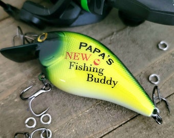 Custom Personalized Fishing Lure for Papa - Ideal Baby Announcement from Papas New Fishing Buddy - New Papa to be Gift - Custom Fishing Lure