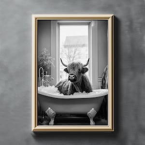 Highland Cow Wall Art, Highland Cow Bubble Bath Print, Bathroom Animal Print, Modern Farmhouse Art, Bathroom Wall Decor, Country Home Decor