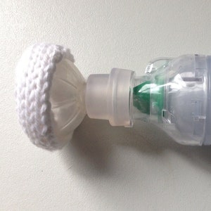 Large Aerokat Feline Asthma Inhaler KNIT COVER: White