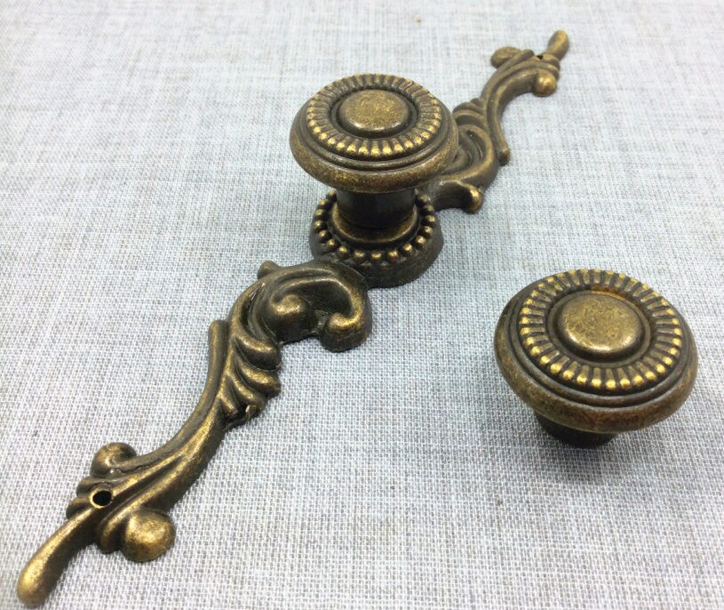 antique dresser knobs and pulls antique dresser knobs and pulls