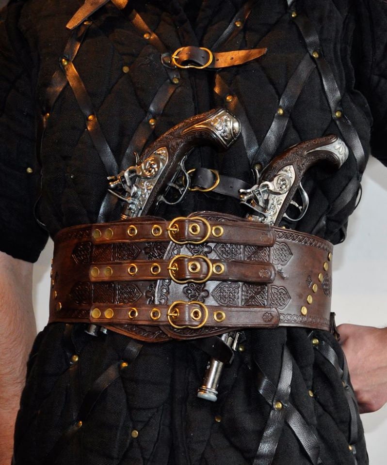 Big Leather Belt. Free Shipping Worldwide. Pirate / Viking. Brown