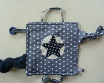 Crackling cloth XL star with names and beads