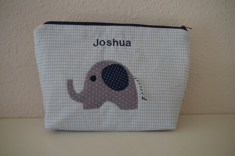 Diaper bag, toiletry bag elephant image 1