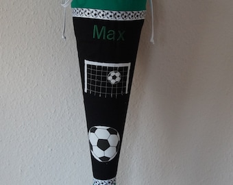 Schultüte Fussball mit Name schwarz/grün