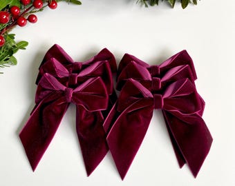 Fiocchi Velluto Per Natale: Decorazioni Eleganti Per Albero E Regali