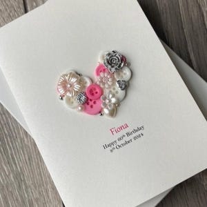Carte d'anniversaire faite main, carte pour maman, carte pour elle, célébration, création de boutons, sur mesure