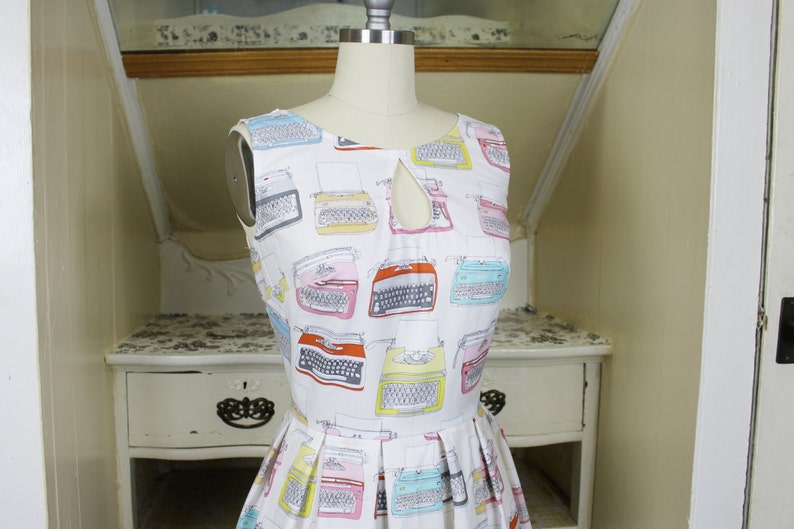 Keyhole Dress PDF Sewing Pattern Tutorial Downloadable Etsy