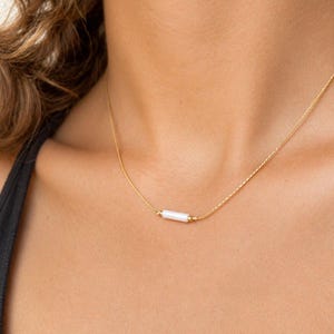 Elegant opalrörschoker: Halsband i sterlingsilver eller guldfyllt stång, blått, vitt, NP1097