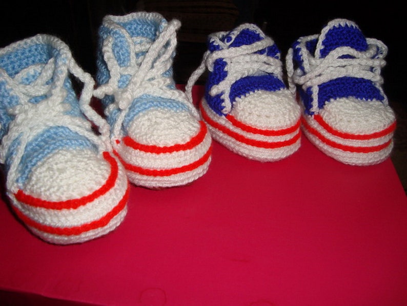 New Handmade Crocheted Girls Boys Unisex Baby Booties Athletic Sneakers 3-6 Months