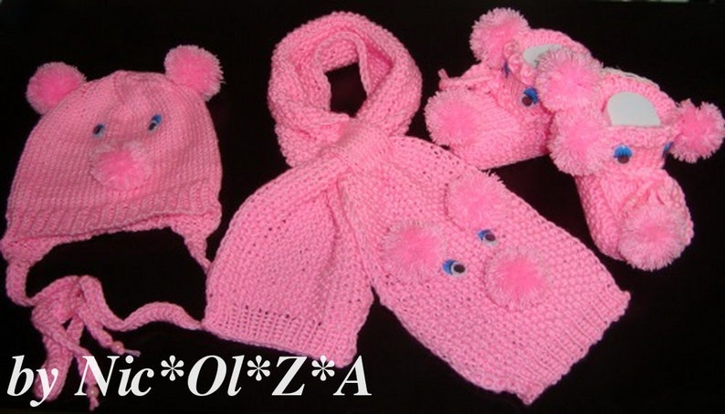 Spring Autum Baby Doggs HAT Winter SCARF /& BOOTIES Handmade Knitted Pink