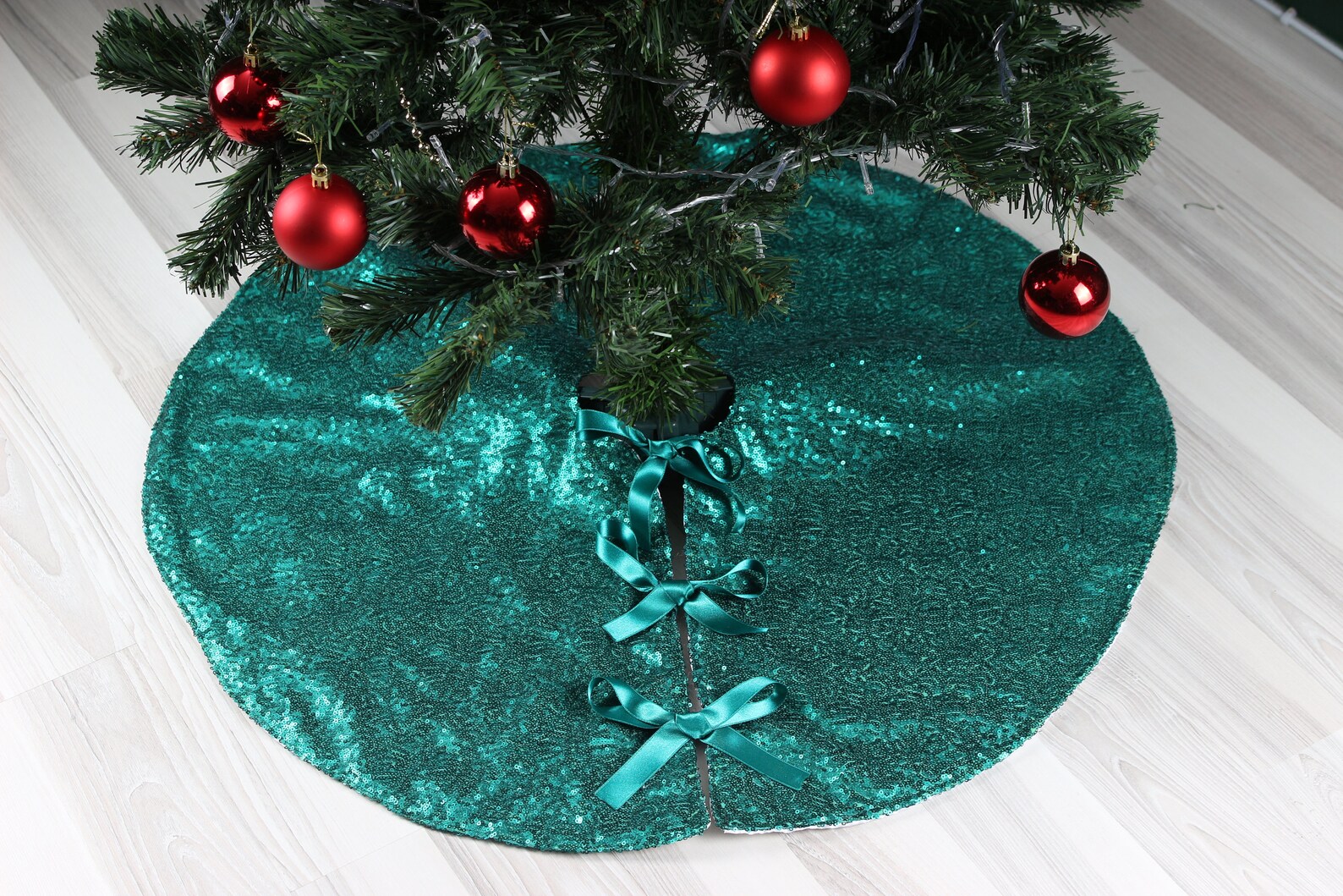 Gold Tree Skirt Sequin Tree Skirt Sparkle Christmas Tree Etsy