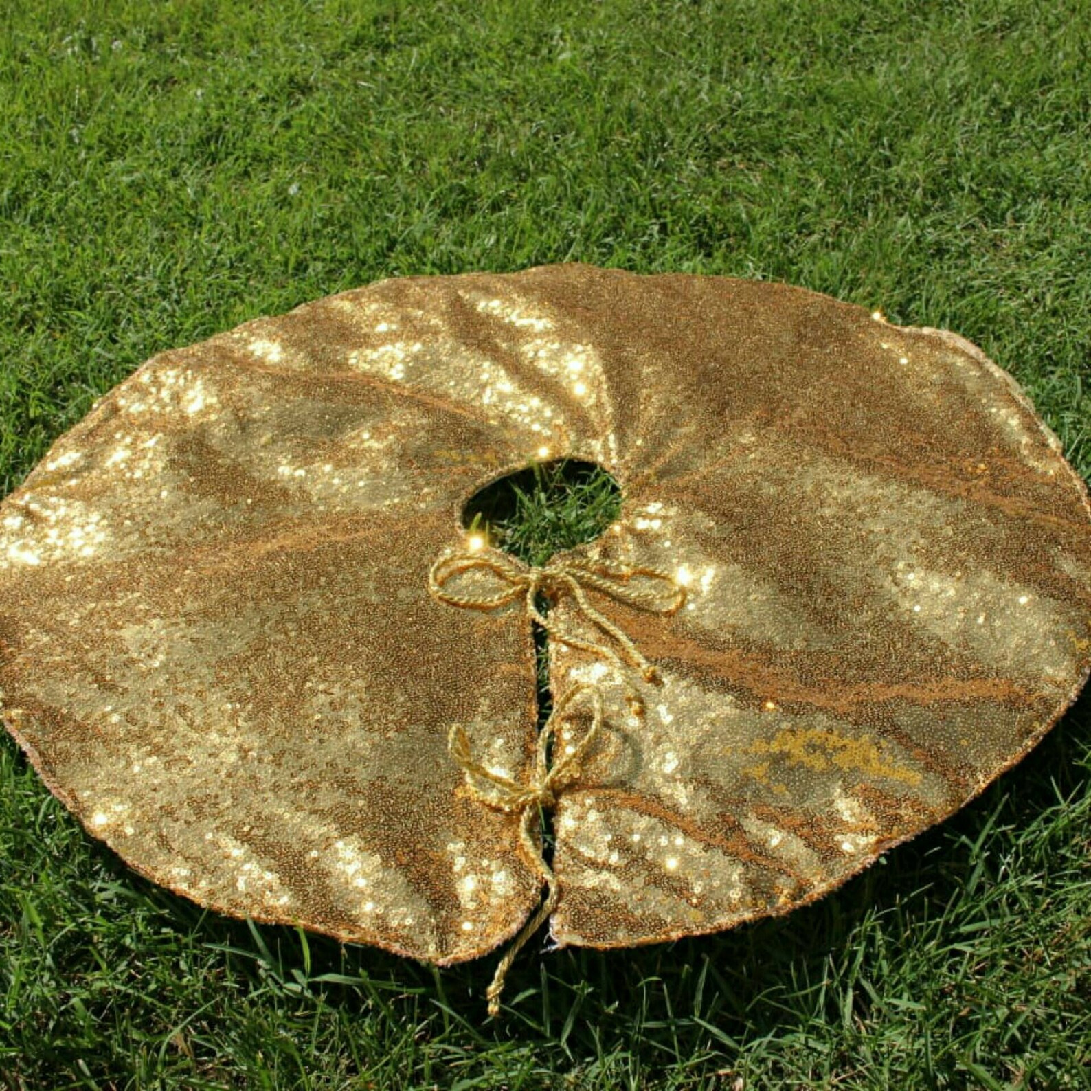 Gold Tree Skirt Sequin Tree Skirt Sparkle Christmas Tree Etsy