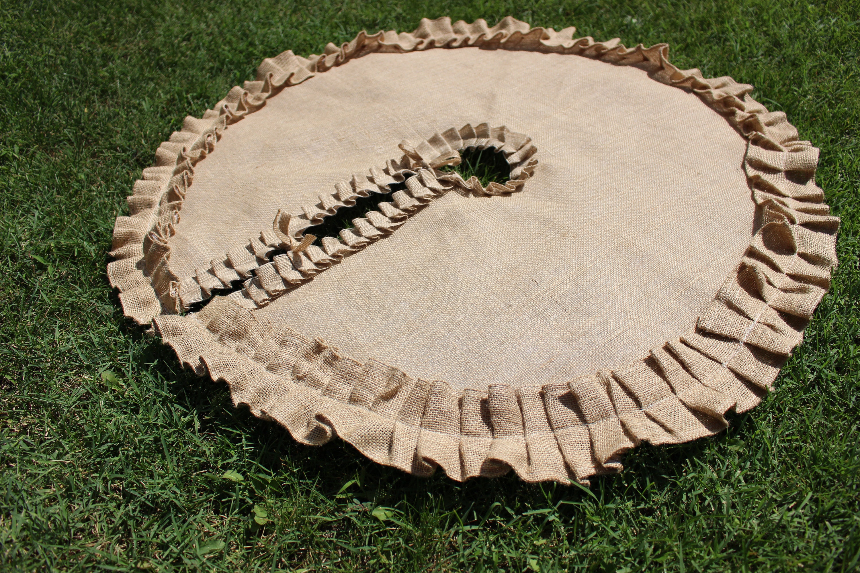Burlap Ruffle Tree Skirt 