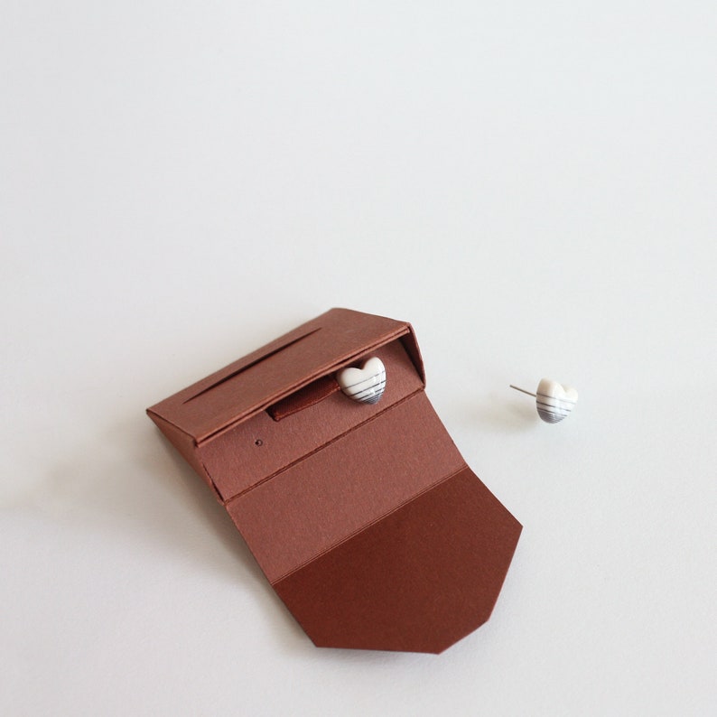 Horizontal line porcelain stud earring in heart shape gift for sister girlfriend ready to ship with tracknumber mothers day gift