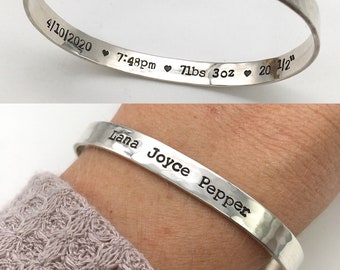 Birth stats bracelet for new mom, bracelet with baby name, personalized new baby gift, gift for mom with newborn, mothers jewelry