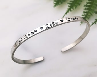Personalized Gift for Mom, Mothers Bracelet with Kids Names, Mom Jewelry, Mom Bracelet, Mothers Day Gift, Sterling Silver Bracelet for Mom