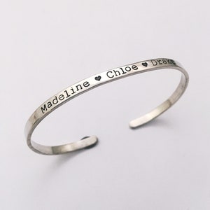 Mom Bracelet with Kids names, Mothers Bracelet, Personalized Sterling Silver bracelet, Personalized Bracelet for Mom, Mom Jewelry, 116