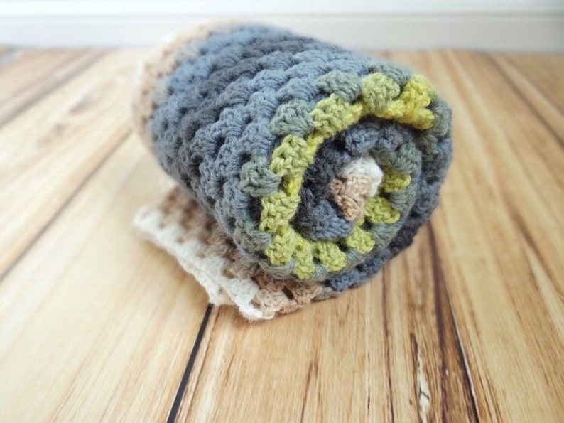 Chevron Baby Blanket Small Baby Blanket Baby Afghan Crochet Baby Blanket Baby Photo Prop Baby Girl and Boy Blanket Baby Shower Gift