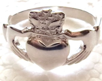 Sterling Silver Traditional Claddagh Ring UK Size K+1/2