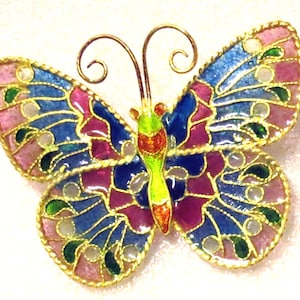 Delicately Enamelled Silver Gilt PLIQUE-A-JOUR BUTTERFLY Brooch