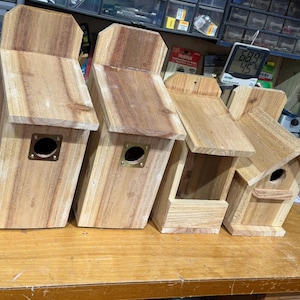 Handmade Cedar Birdhouse (4"x6"), Pine Carpenter Bee Traps – Artisan Nesting Boxes