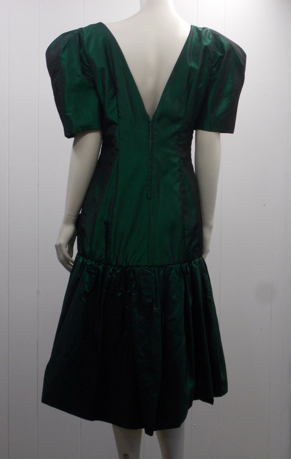 Radiant Forest Green Vintage Party Dress for that… - image 7