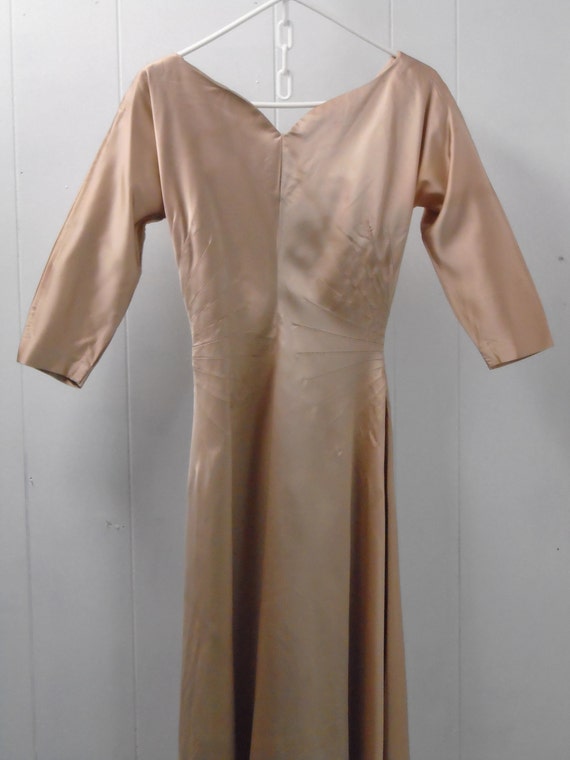 Elegant 50's "Champagne" Dress for Special Event … - image 5