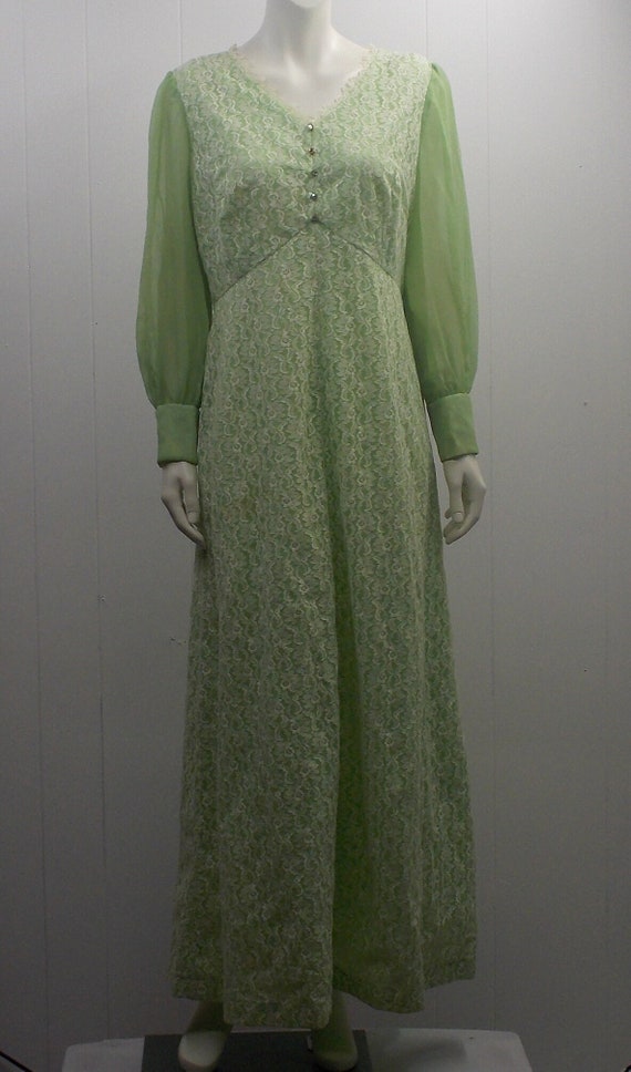 Beautiful Mint Green 2-Layer Lace Maxi Dress/Sheer