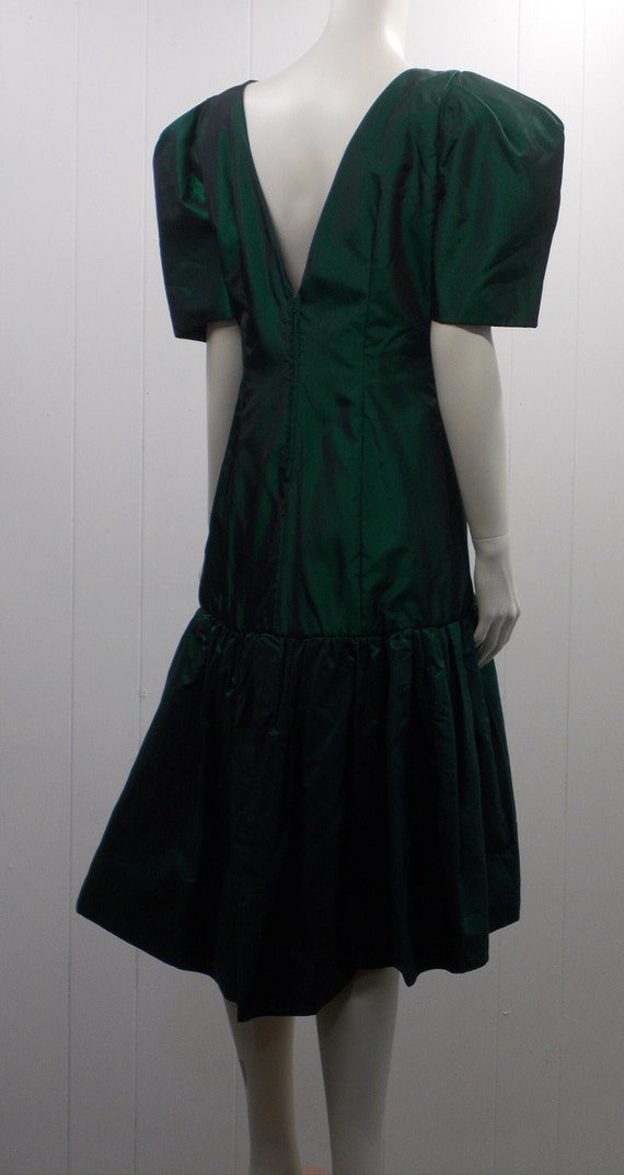 Radiant Forest Green Vintage Party Dress for that… - image 8