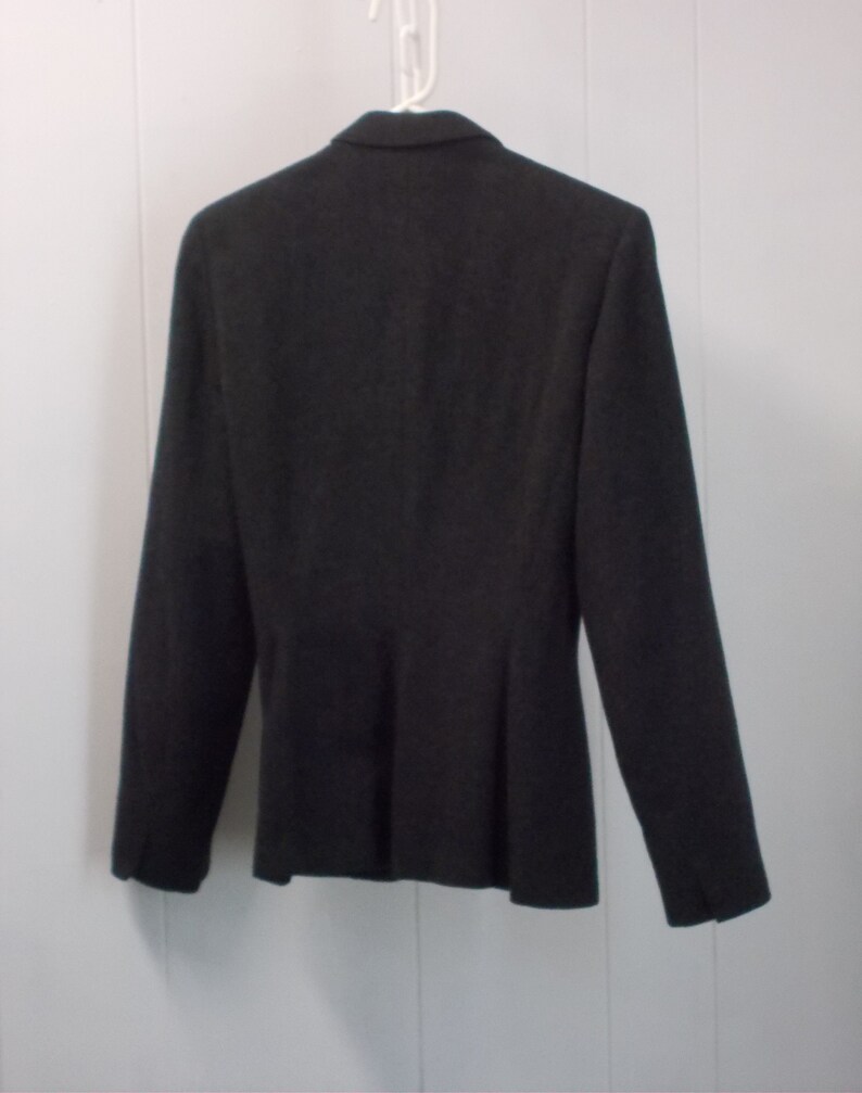8 Vintage Buttons...Fitted 1950 Tailored by Bardley Kilpatrick/'s Omaha Gray Wool JacketBlazer for Country and Town....Peter Pan Collar