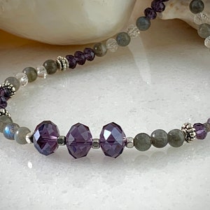 Laboradite Necklace,Women&#39;s Jewelry, Women&#39;s Necklace, Beaded Necklace, Semi Precious Gemstone, Crystal, Healing Stones, Spring Jewelry