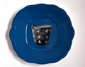 Nicola Gillis Mug. Painting on a Plate Collection. 25cm x 24cm