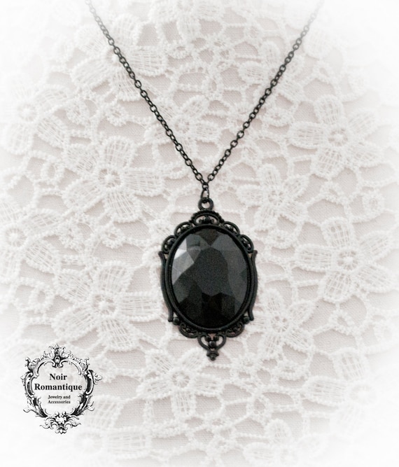 Gothic 2024 pendant necklace