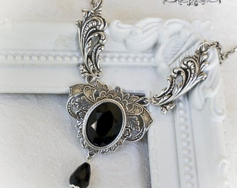 Silver flourish cameo necklace-gothic necklace-victorian gothic jewelry-ready to ship-cameo necklace-victorian necklace with gem