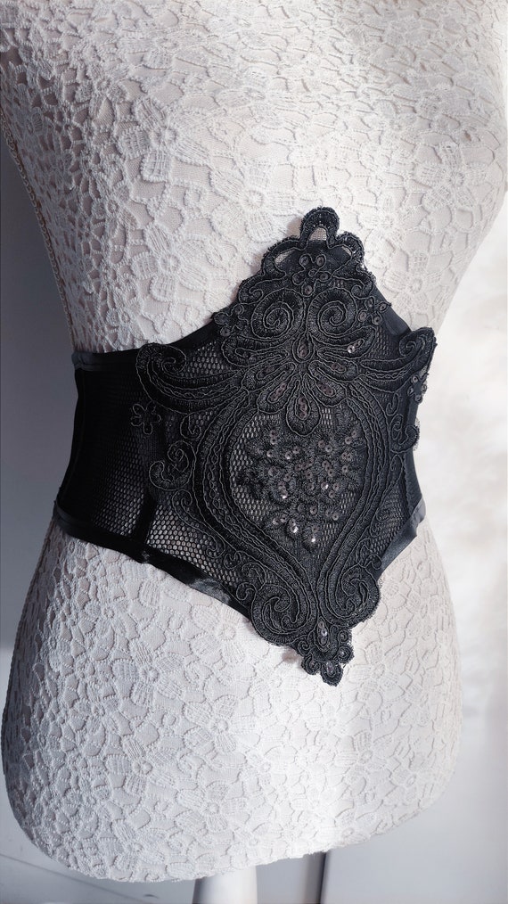 Black lace corset belt-gothic accessories-wgt-costume-decorative belt-belt  with lace applique-black lace belt-gothic belt
