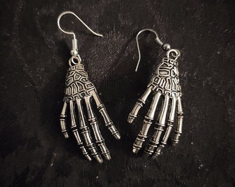 Silver skeleton hands earrings-silver earrings-earrings-gothic earrings-gothic jewelry-alternative fashion-gothic jewelry-skeleton hands