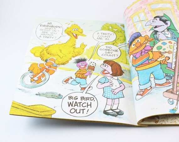 Vintage Sesame Street Book, Ernie's Work of Art #109-45