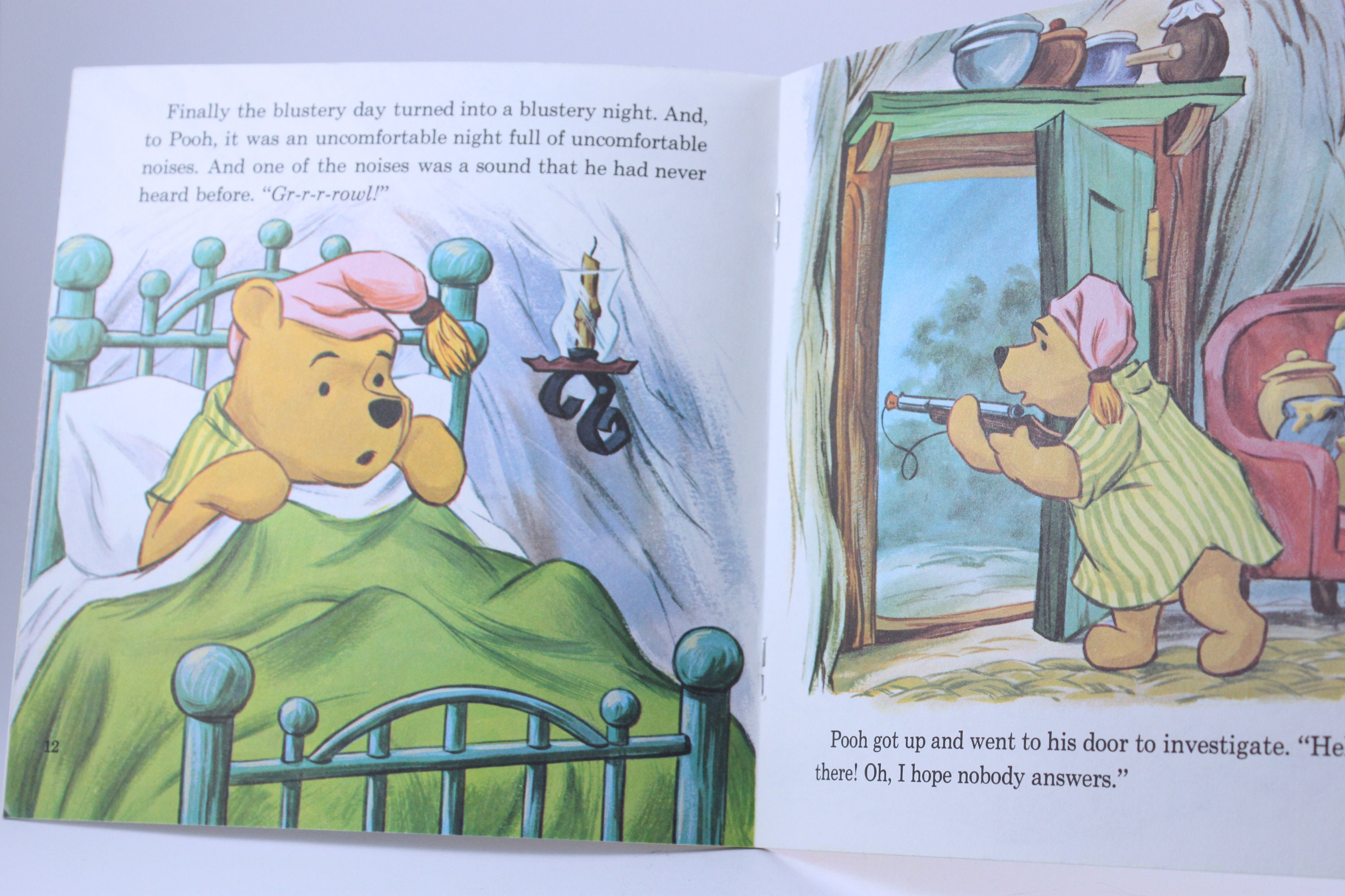 Vintage Book, Walt Disney Presents Winnie the Pooh and the Blustery Day